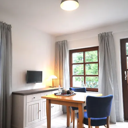 Witte Hus Moritzdorf Ruegen - Ruhige Lage アパート *