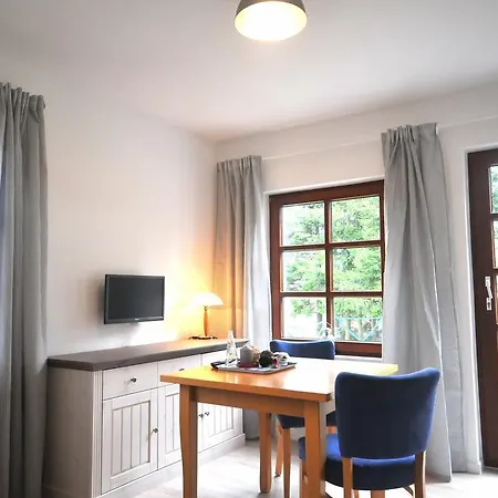 Witte Hus Moritzdorf Ruegen - Ruhige Lage アパート *